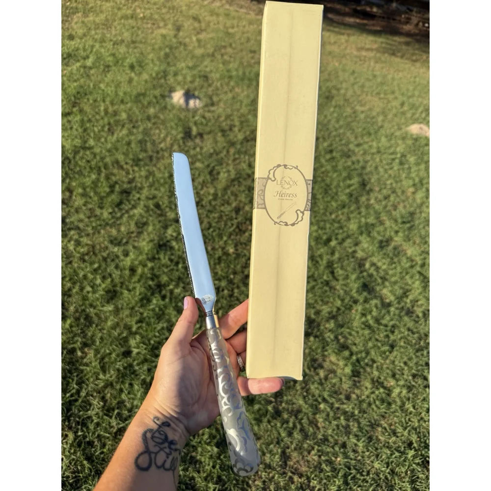 Lenox Heiress Cake Knife - Floral Scroll, Frosted Handle, Wedding, Serving Piece